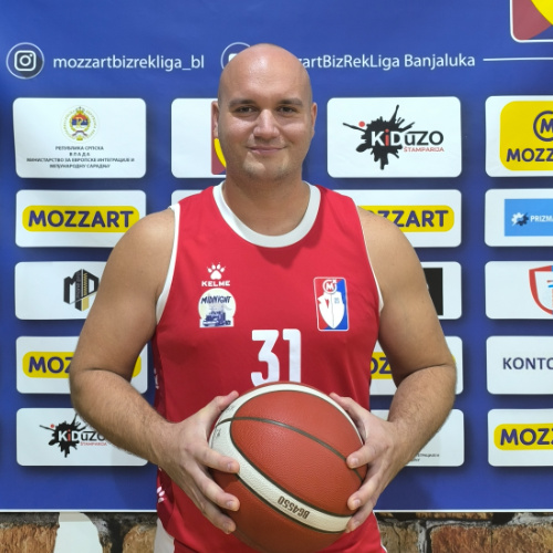 Dušan Vukelić