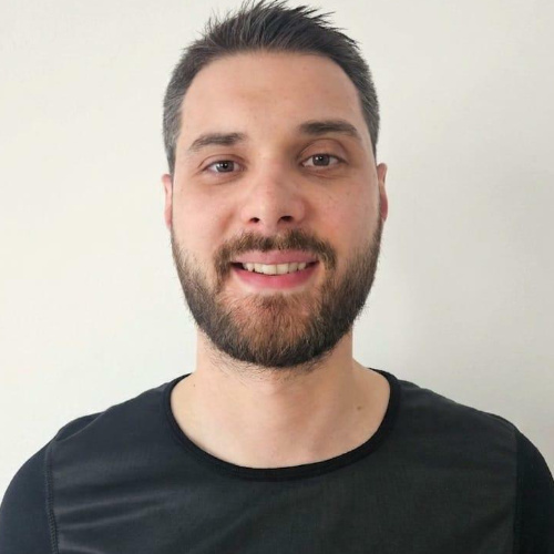 Toni Ćurić