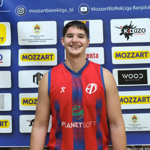 Matej Dević