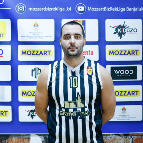 Saša Stanivuković