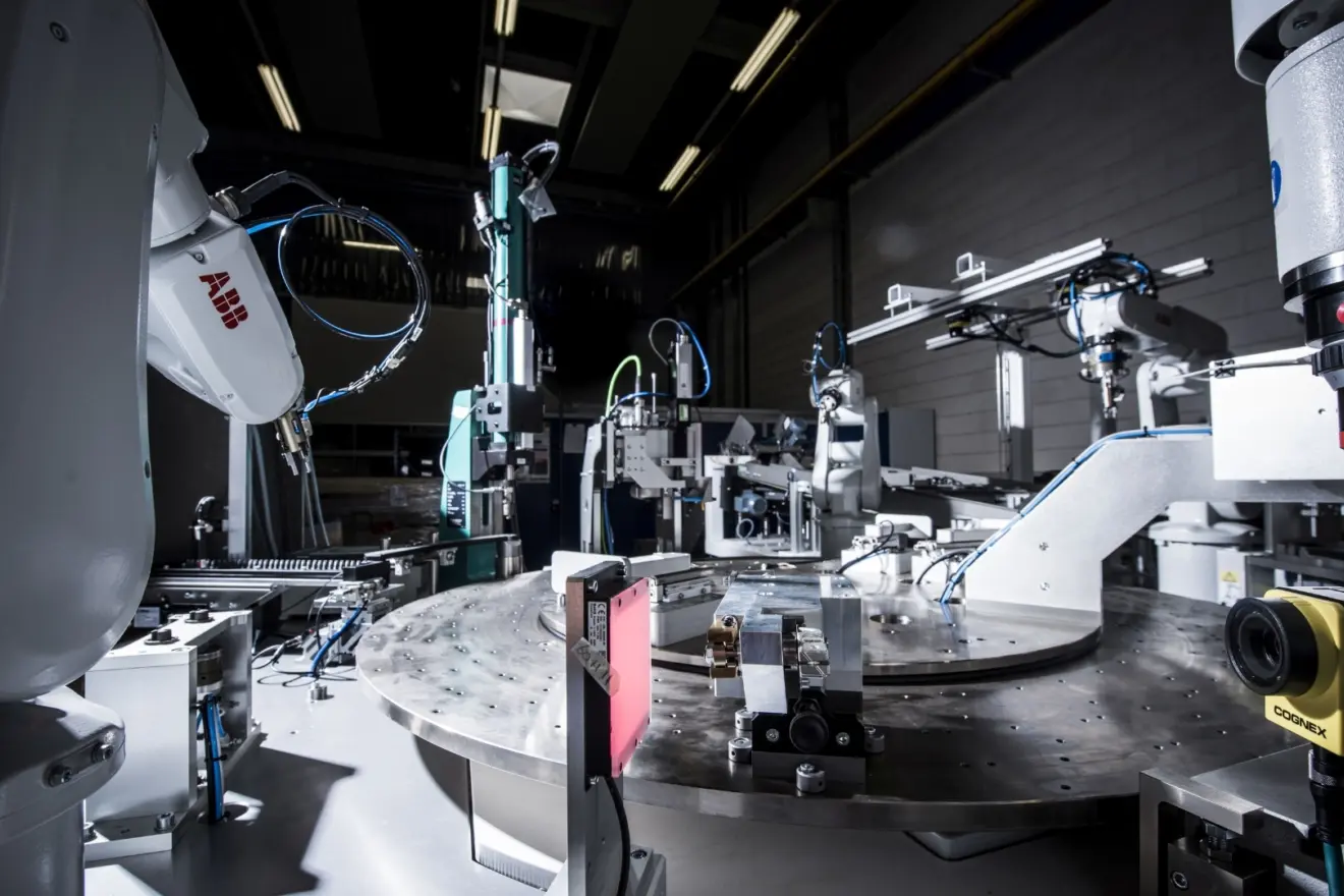 Accuklemmen automotive industrie speciaal machinebouw tuinte 1