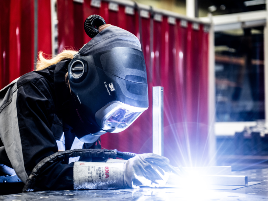 Nannique lekker aan het lassen