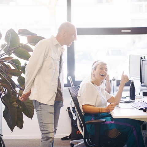 Collega's aan het werk