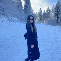 imagine profil Larisa