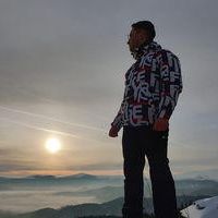 imagine profil Militaru