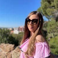 imagine profil Adina