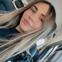 imagine profil Adriana