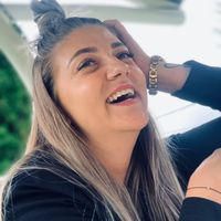 imagine profil Roxana