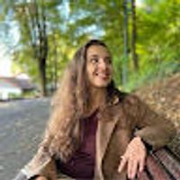 imagine profil Iulia