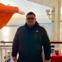 imagine profil Iulian