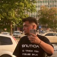 imagine profil Iulyan