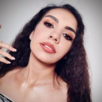 imagine profil Giulia