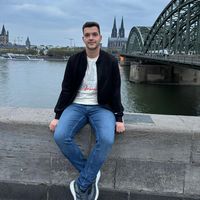 imagine profil Adrian