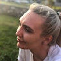 imagine profil Oana Maria