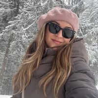 imagine profil Elena Master