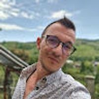 imagine profil Adrian