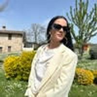imagine profil Roxana