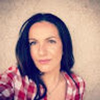 imagine profil Iulia