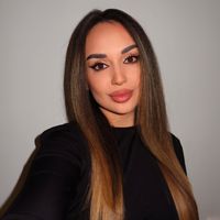 imagine profil Iulia