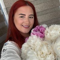 imagine profil Roxana Alexandra