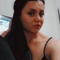 imagine profil Larisa