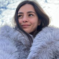 imagine profil Adina