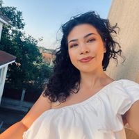 imagine profil Iulia