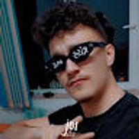 imagine profil Adrian