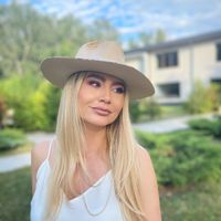 imagine profil Alina-Elena