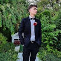 imagine profil Lucian