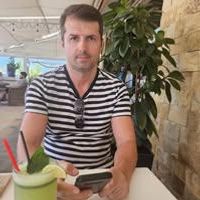 imagine profil Iulian