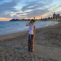 imagine profil Adelina