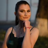 imagine profil Iulia