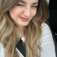 imagine profil Adriana