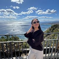 imagine profil Ruxandra