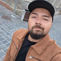 imagine profil Adrian