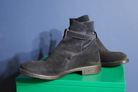 Tamno plave kožne gležnjače