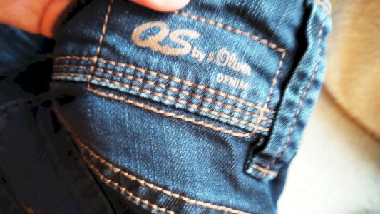 Cropped hlače broj 38