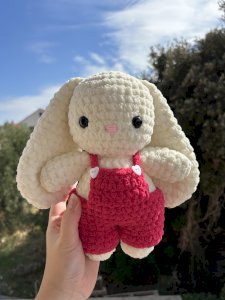 Ručno heklani plišani zeko 26cm