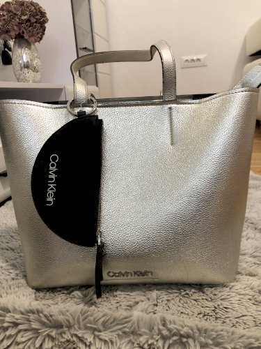 Calvin Klein torba novo