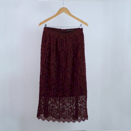 HTM21 NJM04 Zara bordo suknja