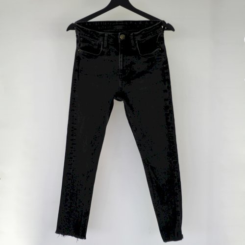 HTM21 AK05 ZARA tamne traperice