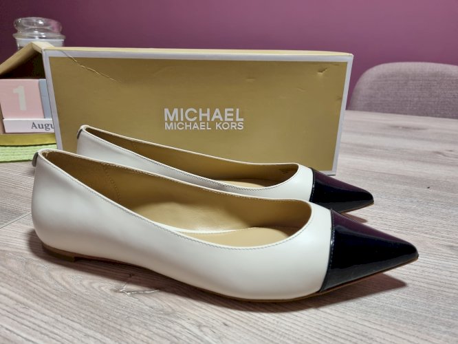 Michael Kors balerinke  novo