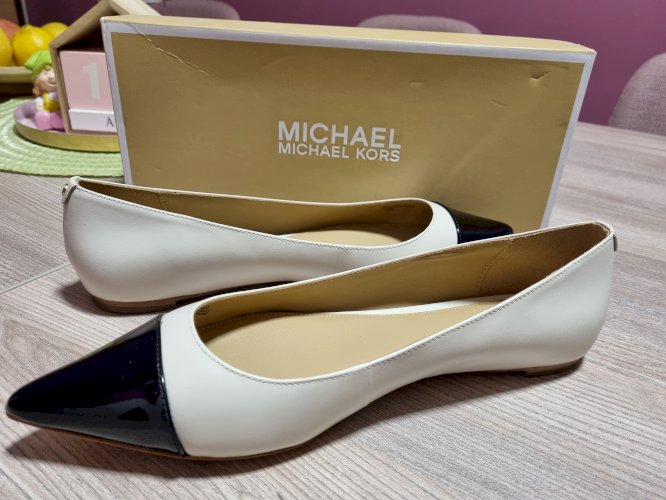 Michael Kors balerinke  novo