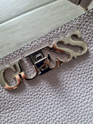 Guess UPTOWN chick torba nova