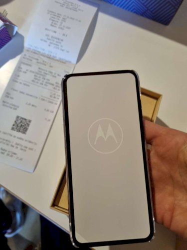 Motorola Edge 30 Neo 8  128GB violet novi 