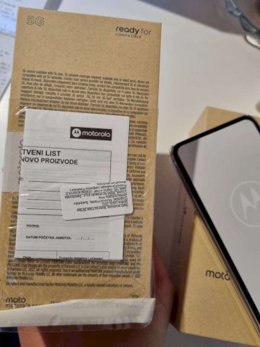 Motorola Edge 30 Neo 8  128GB violet novi 