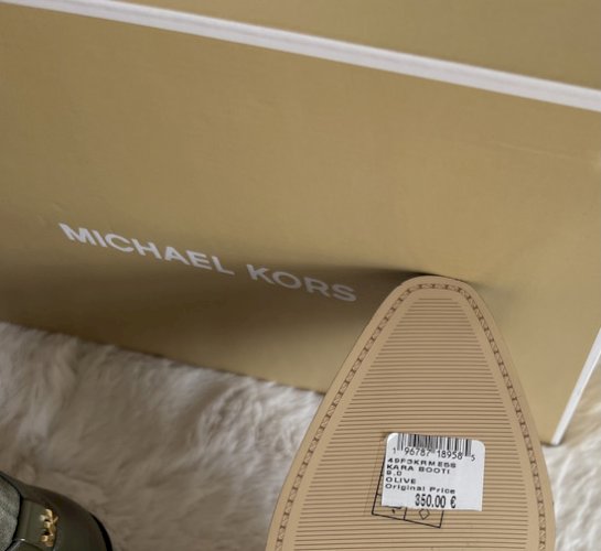 Michael Kors čizme Kara maslinasto zelena vel 40