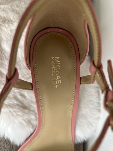 Michael Kors  roze sandale SIMONE MID vel 41