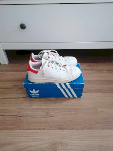 Adidas Stan Smith tenisice br 355